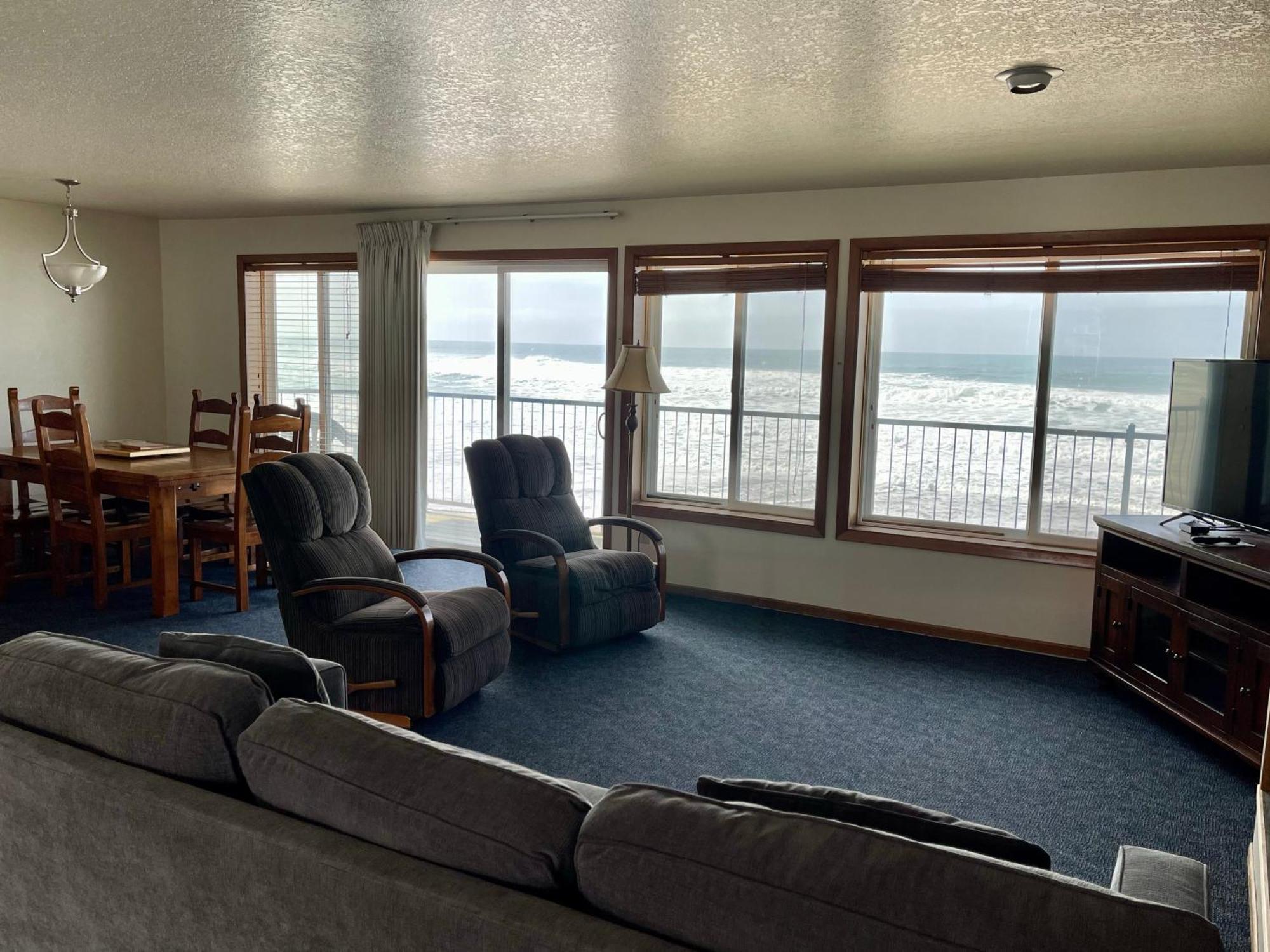 Sandcastle Beachfront Lincoln City Quarto foto
