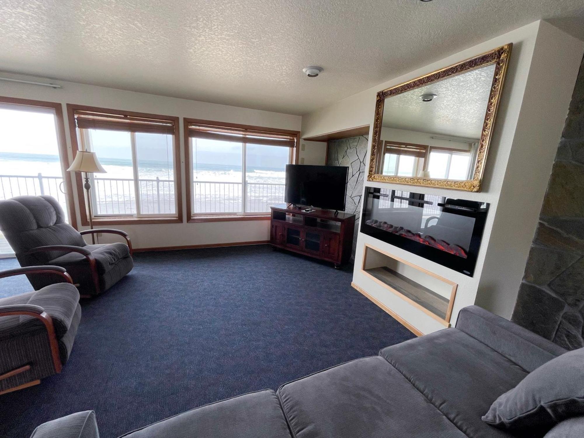 Sandcastle Beachfront Lincoln City Quarto foto