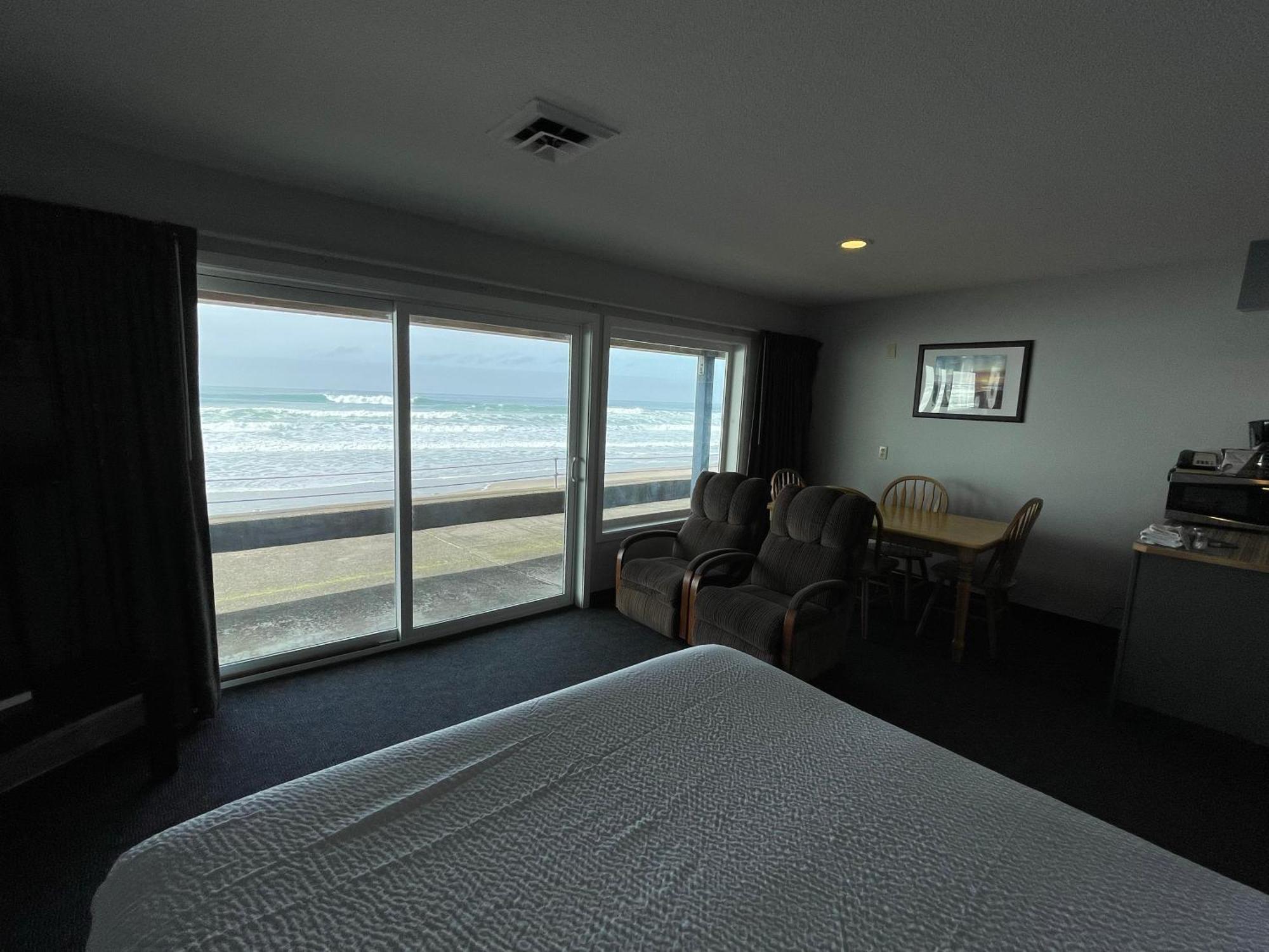Sandcastle Beachfront Lincoln City Quarto foto